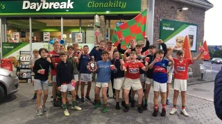 Whites Daybreak Service Station